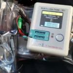 تستر اختبار المكونات الالكترونية LCR-T7 Multi-Tester| يتعرّف تلقائياً على الترانزستورات وقياس ESR
